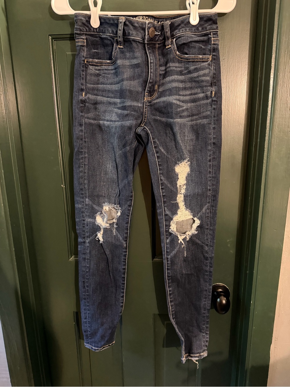 American Eagle Outfitters Distressed Dark Blue Skinny Jeans